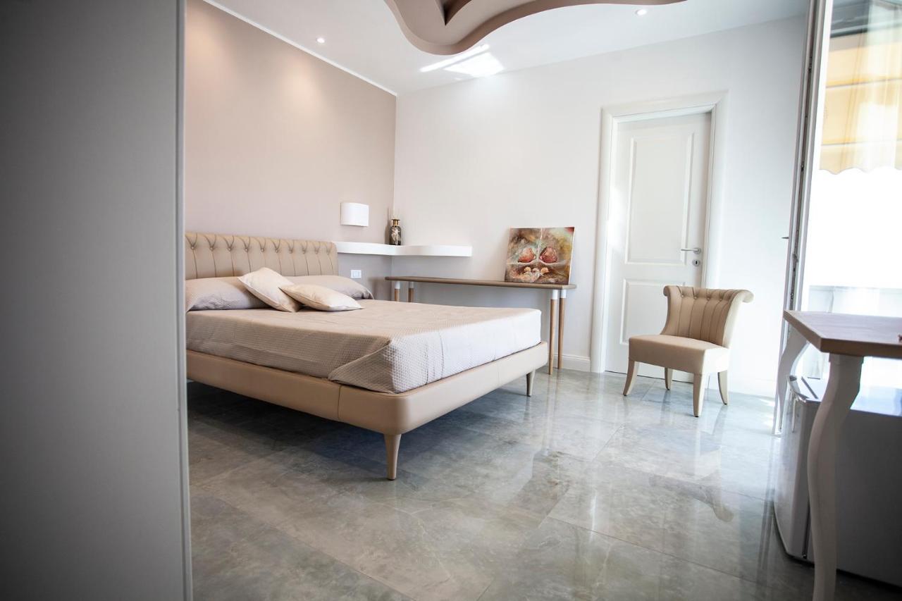 Cavalieri D'Oro Luxury House Anzio Exterior foto
