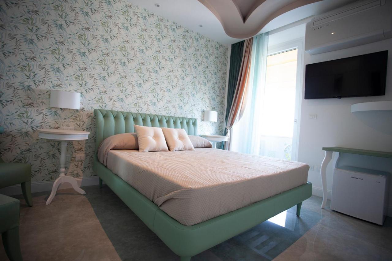 Cavalieri D'Oro Luxury House Anzio Exterior foto