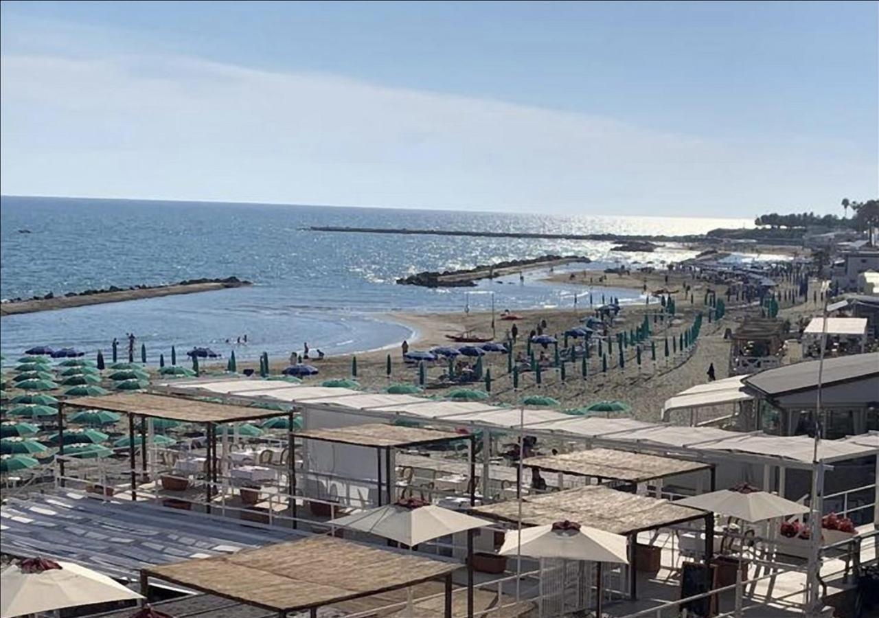 Cavalieri D'Oro Luxury House Anzio Exterior foto